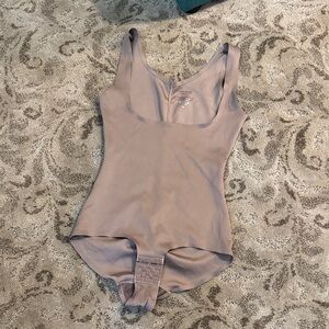 STRM LINE Shape Seamless Shapewear Top in Brown